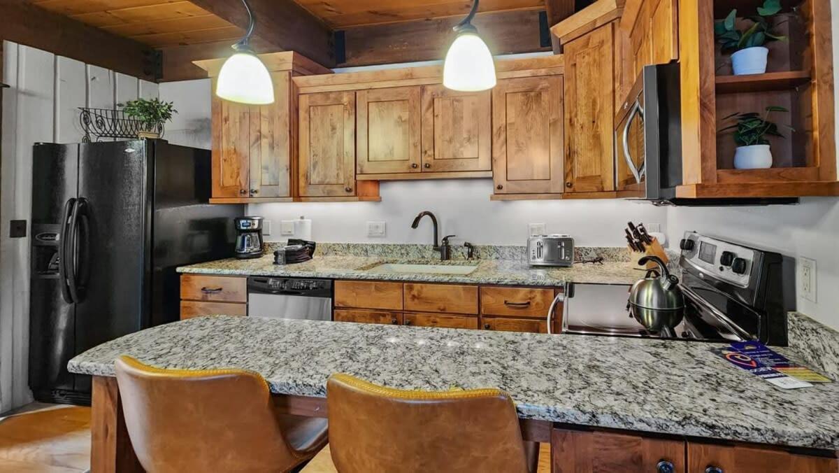 Cozy 2 Bedroom Condo In Town Walk To Main St Skiing Breckenridge Exteriör bild